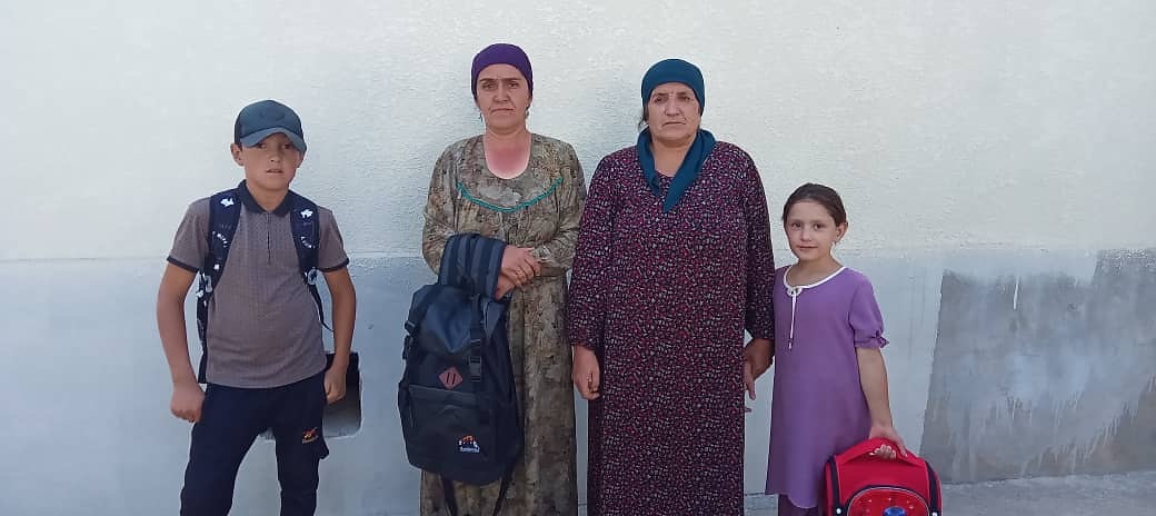 Рюкзаки и школьные принадлежности для детей